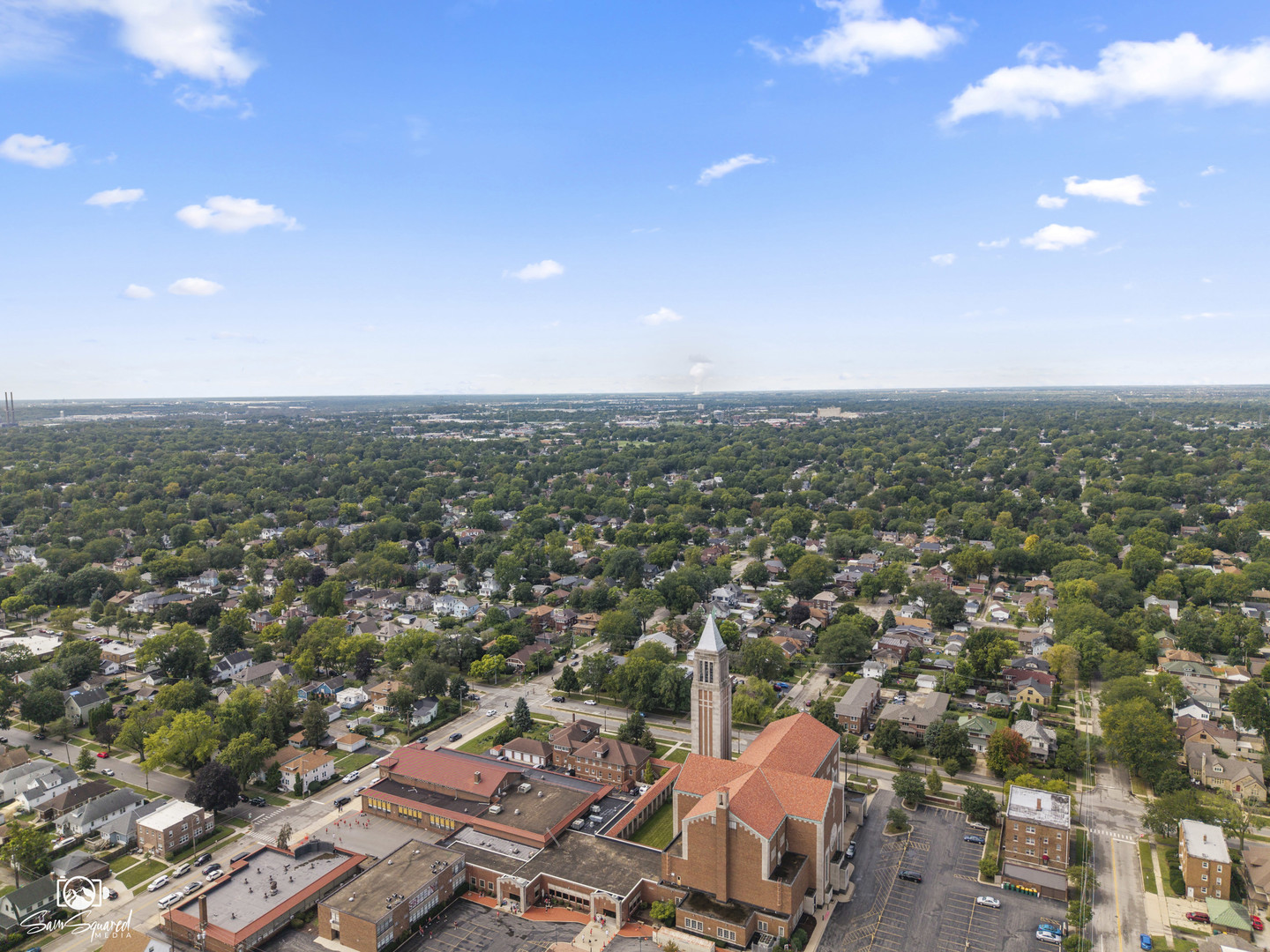 main property photo 50