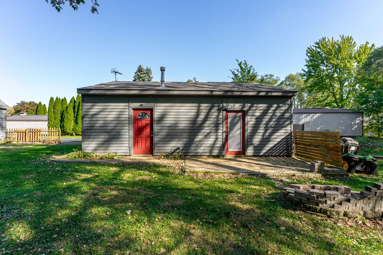 main property photo 51