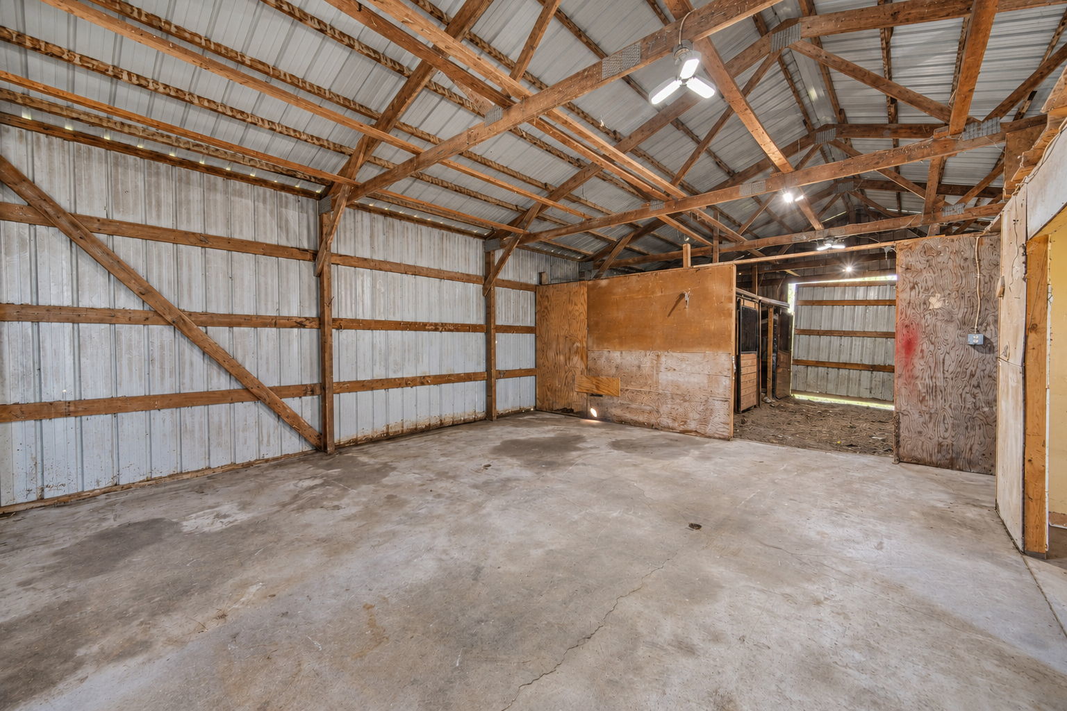 main property photo 21