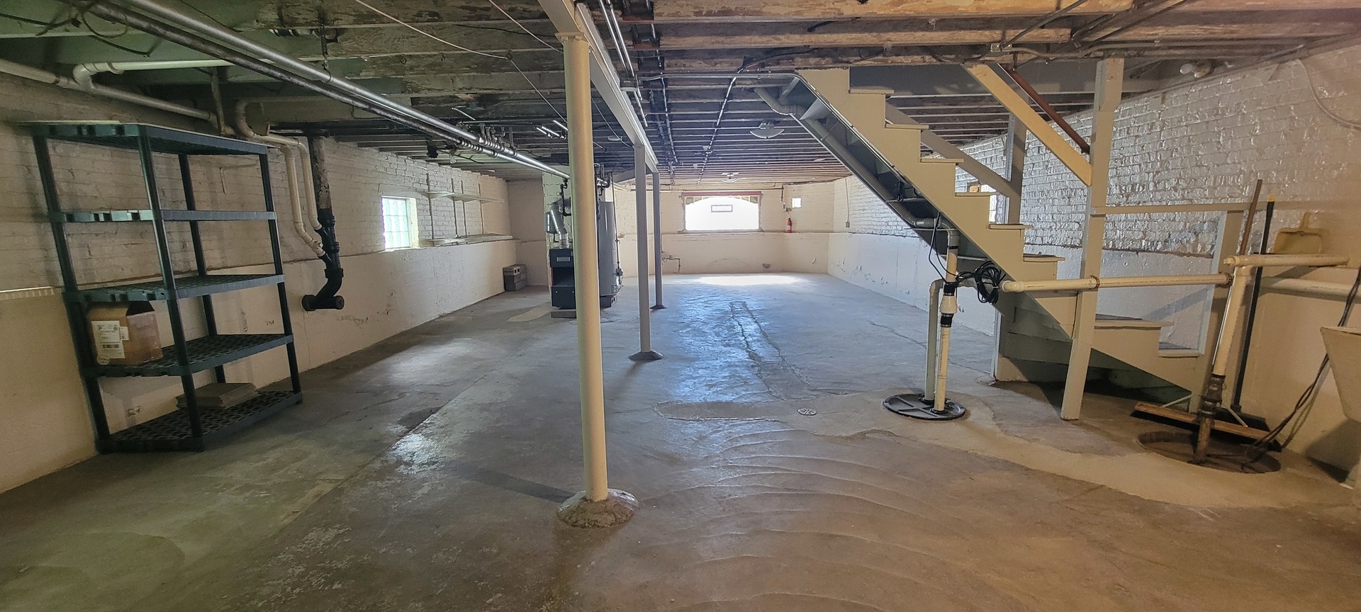 main property photo 16