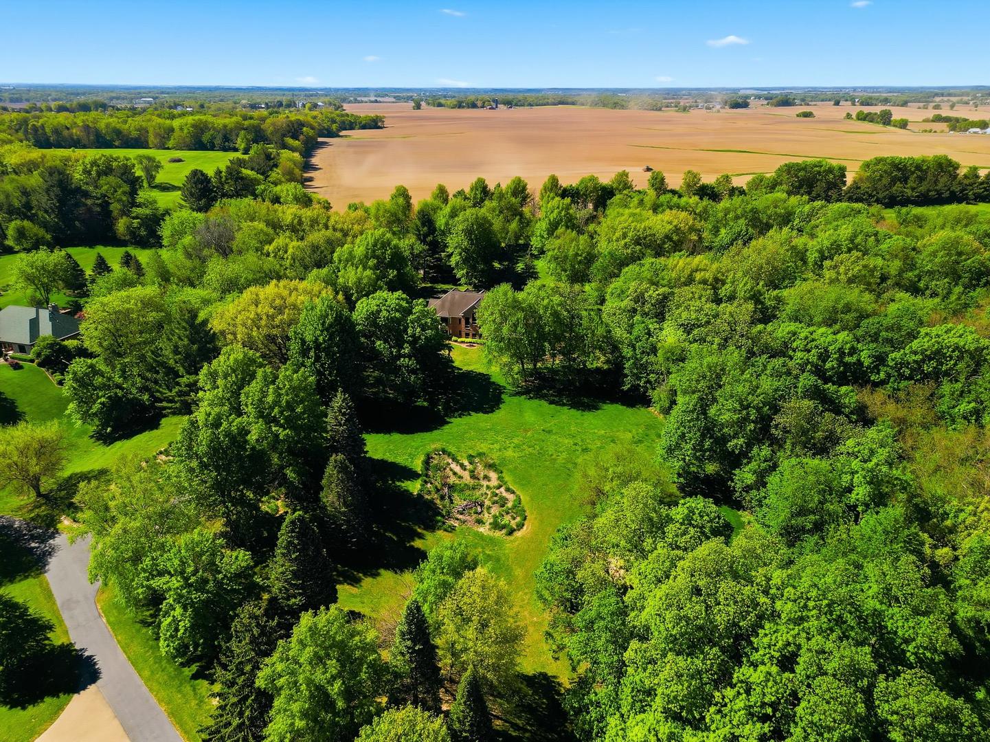 main property photo 38