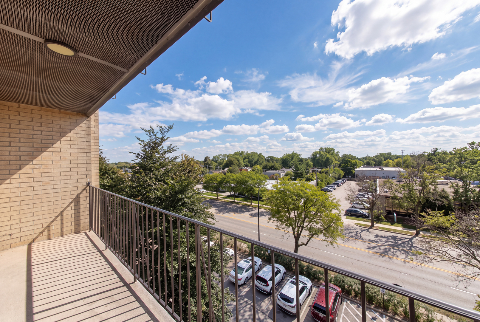 main property photo 15