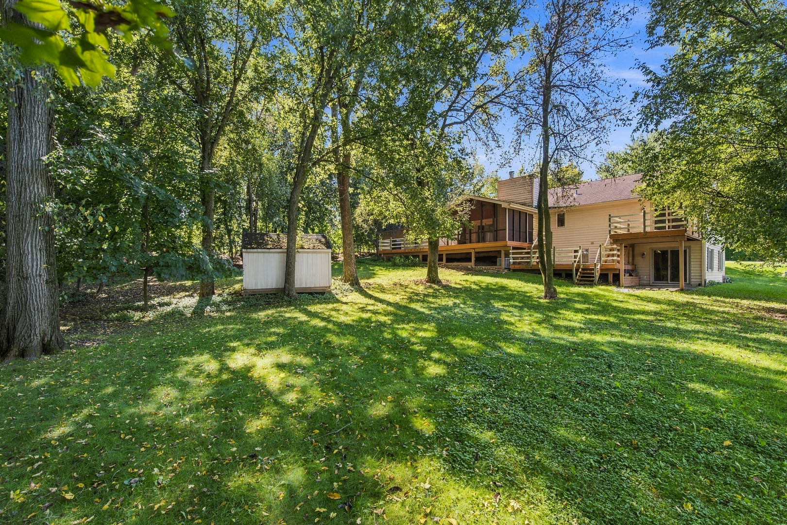 main property photo 38
