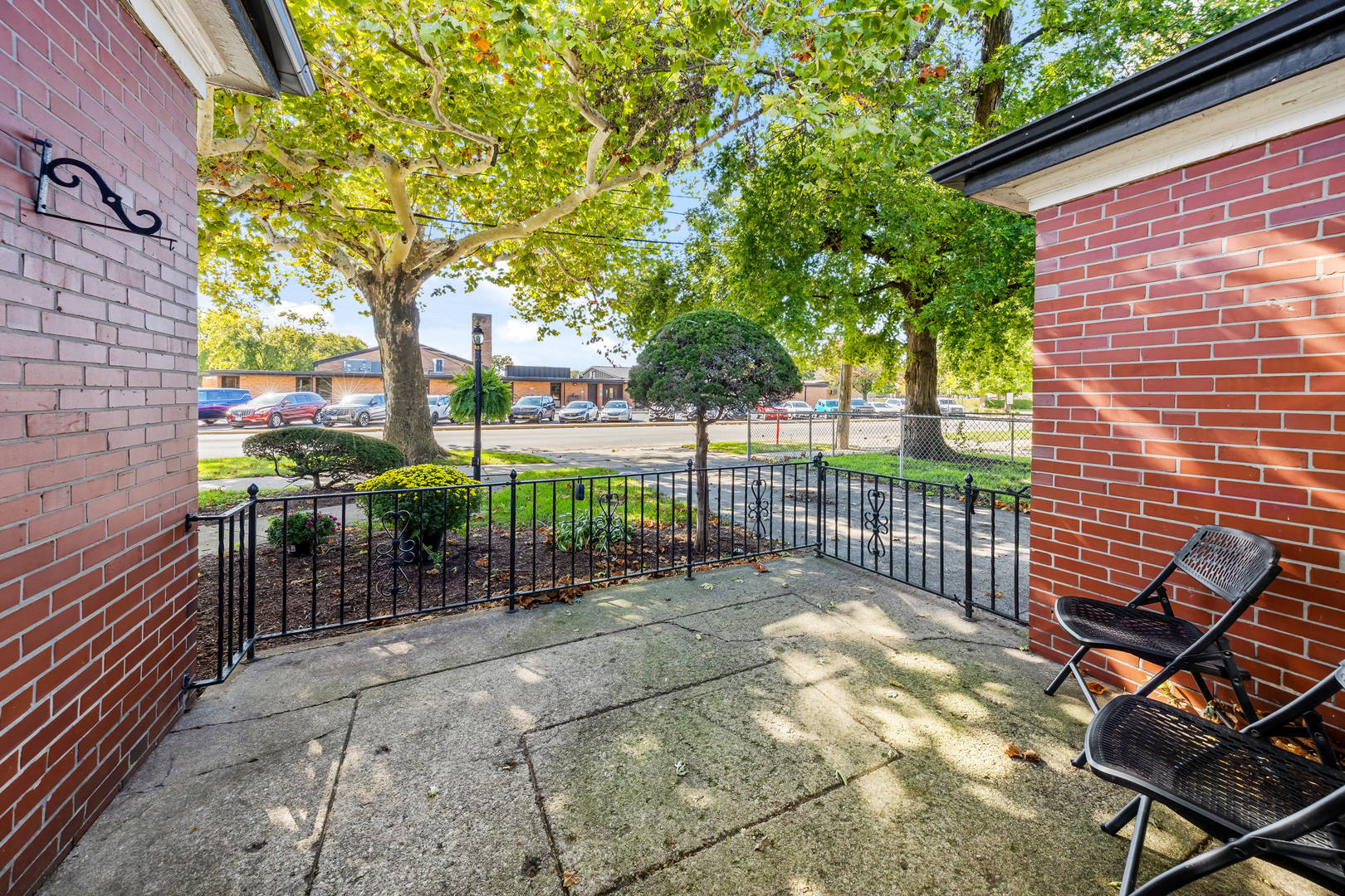 main property photo 25