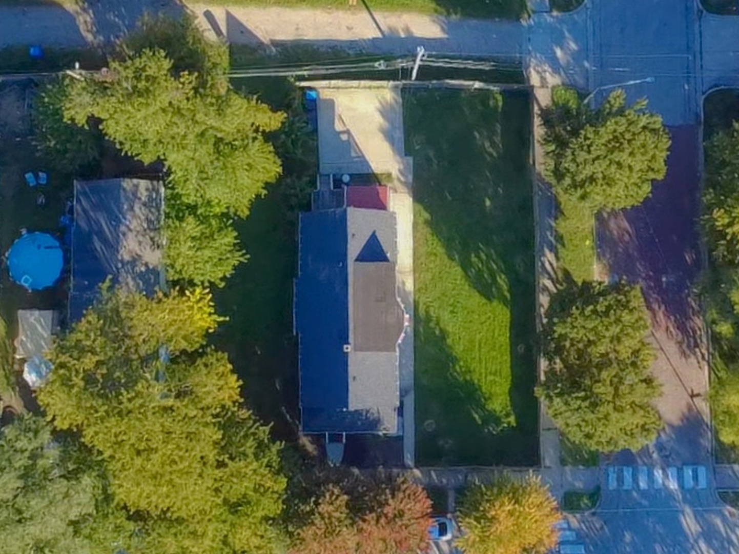main property photo 28