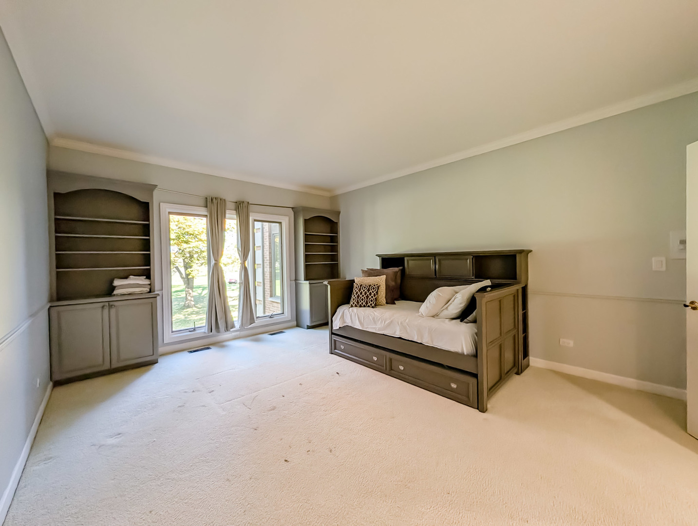 main property photo 167