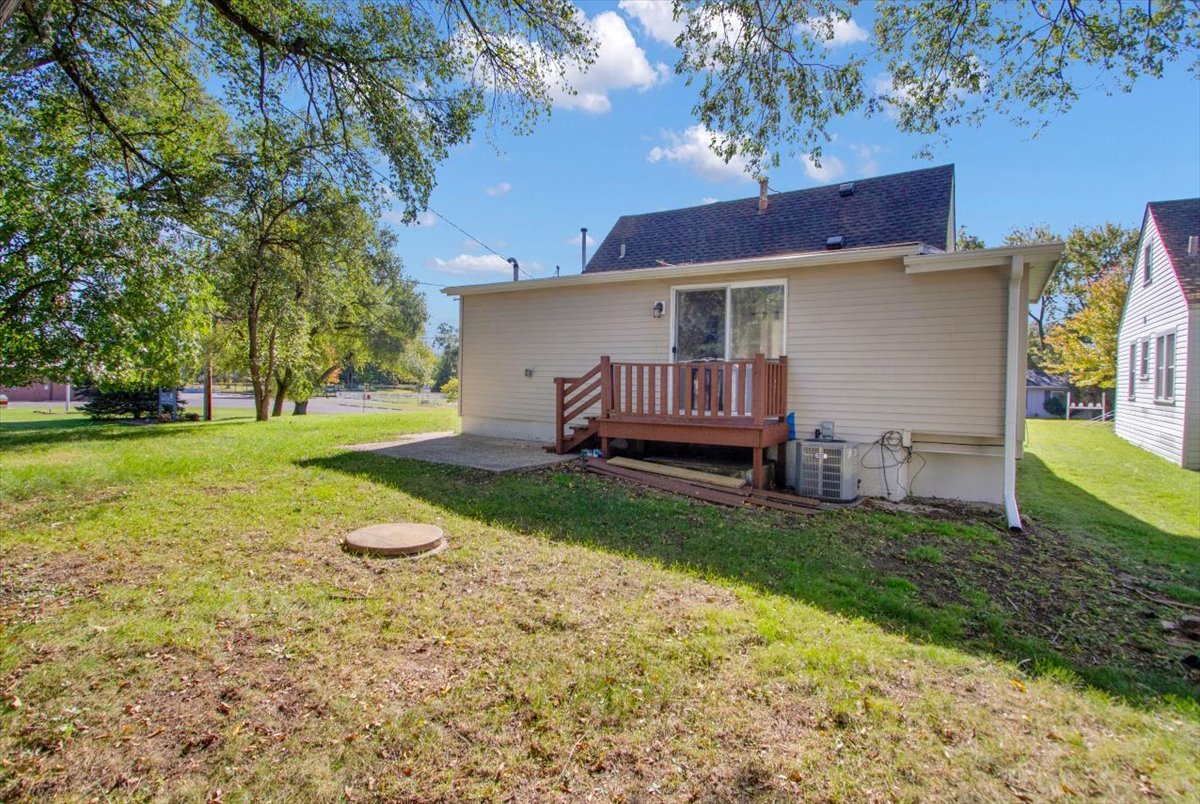 main property photo 37