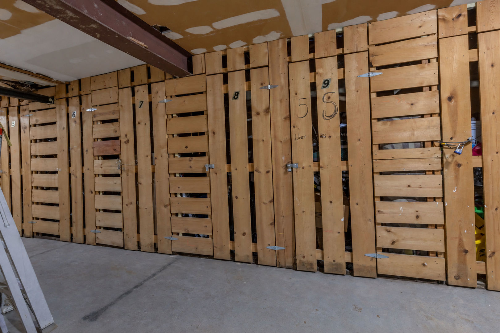 main property photo 33