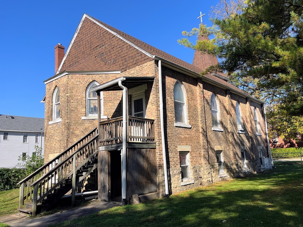 main property photo 10