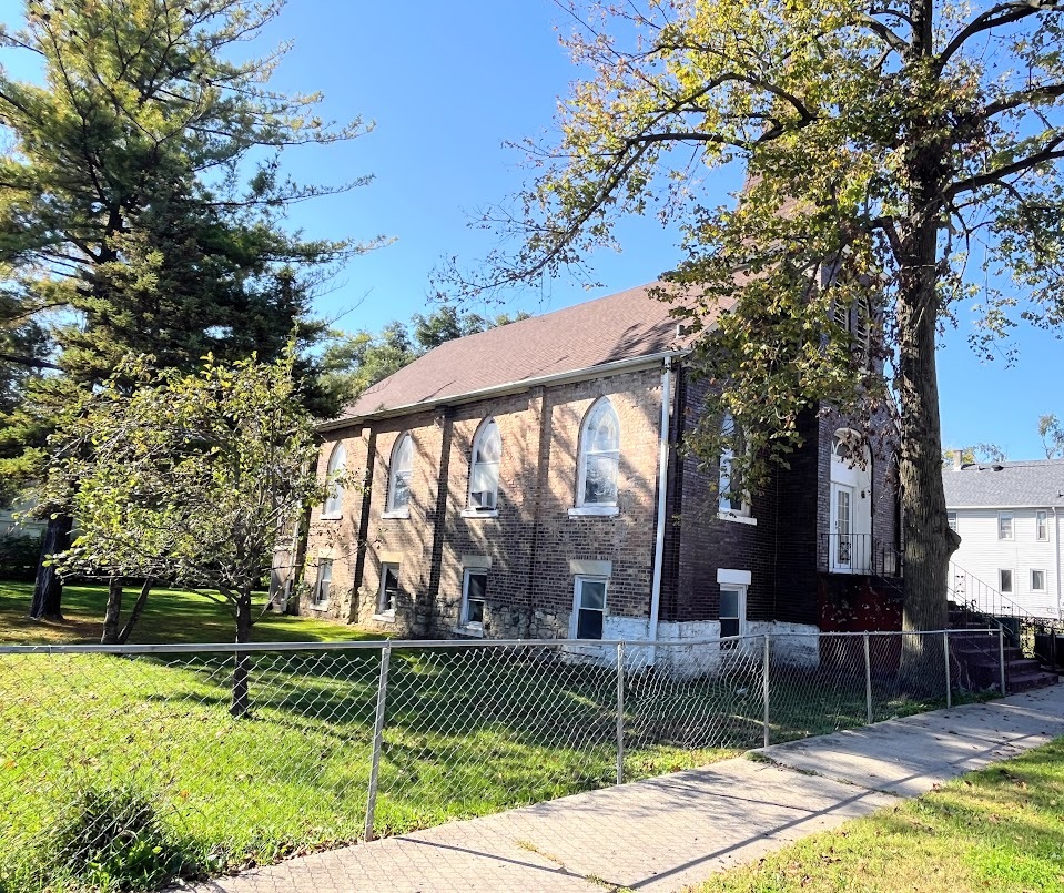 main property photo 3
