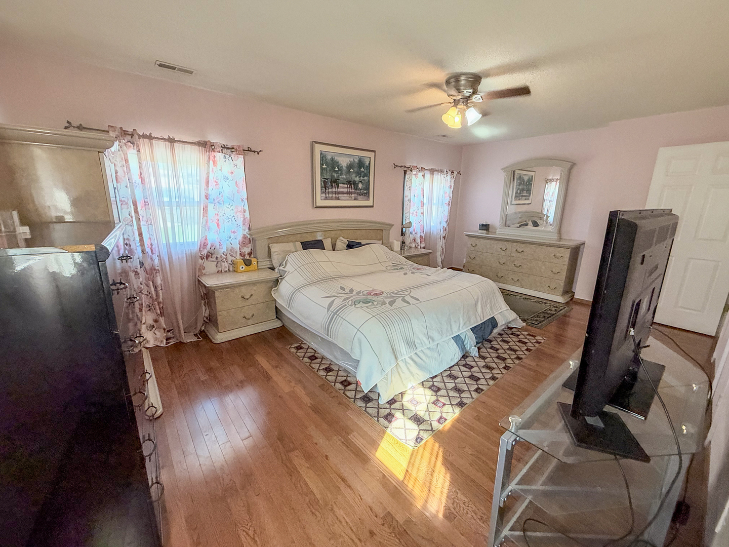main property photo 53