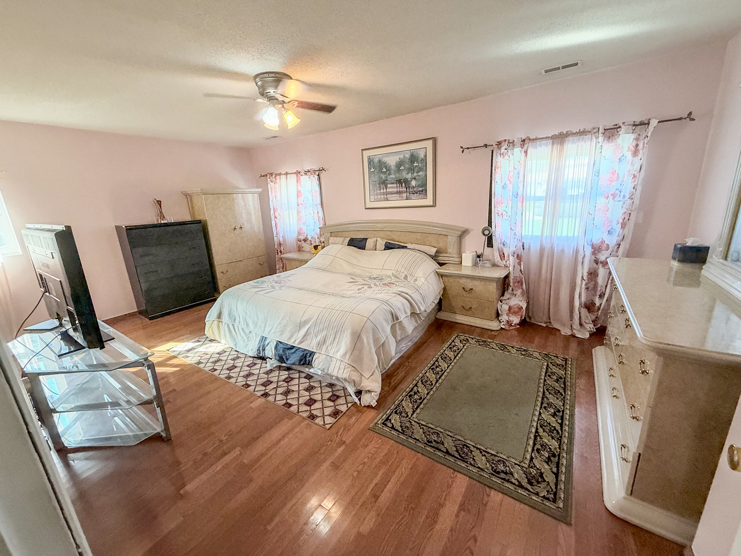 main property photo 54