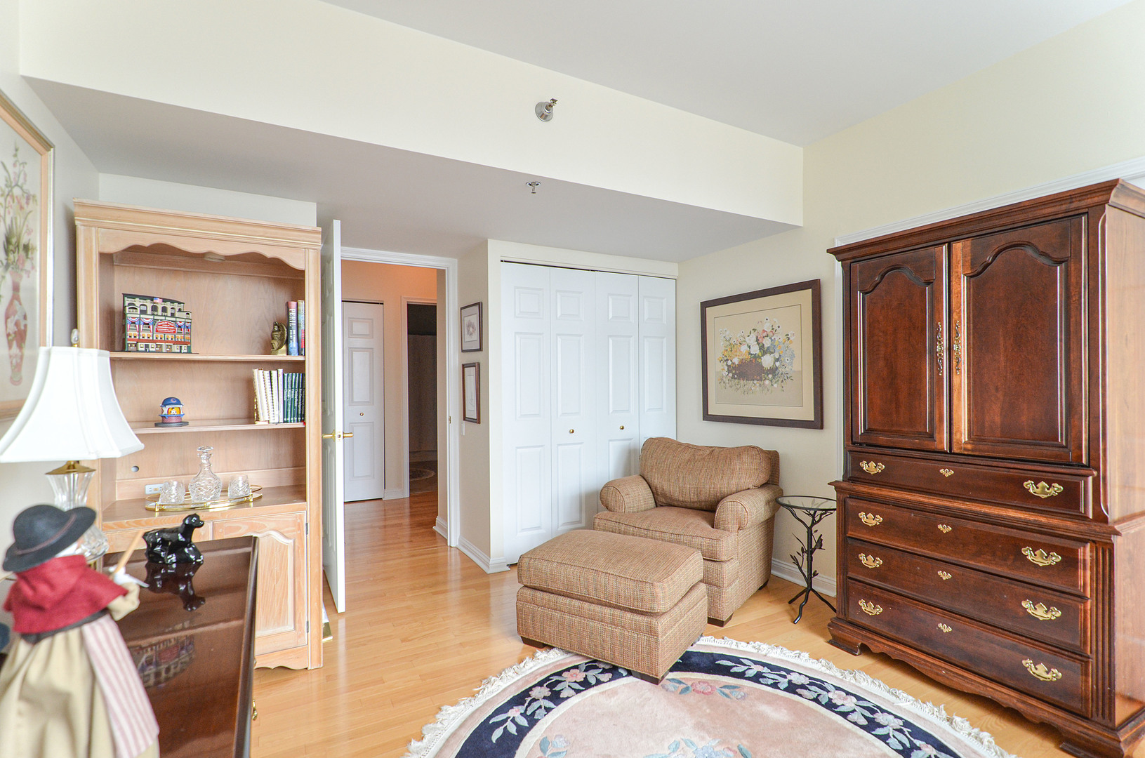 main property photo 17