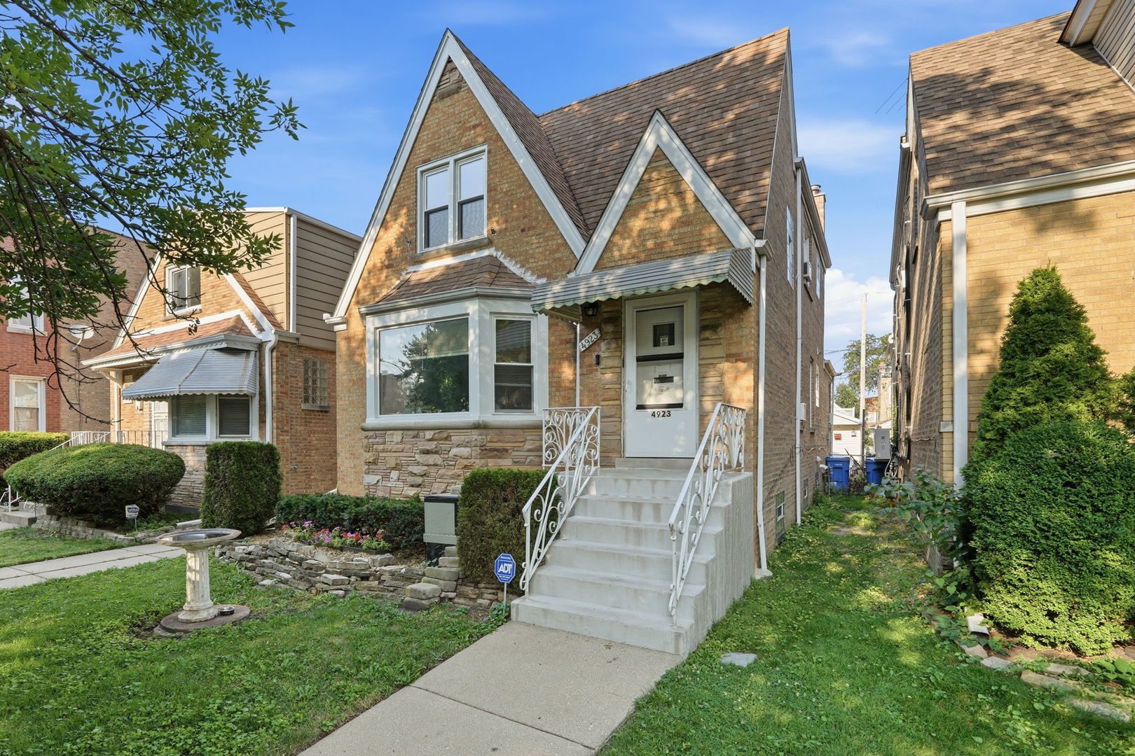 main property photo 24