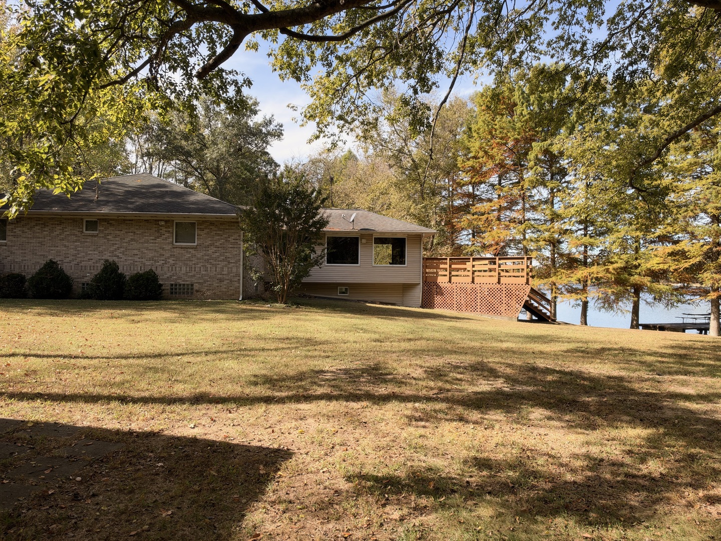main property photo 9