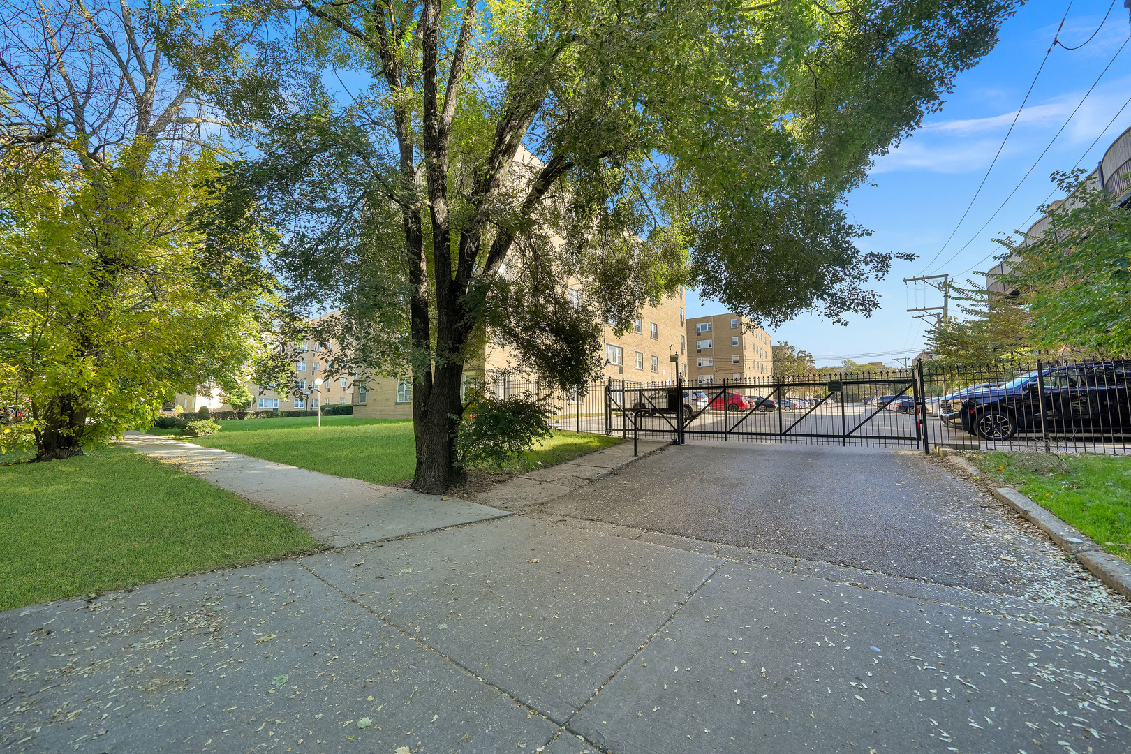 main property photo 18