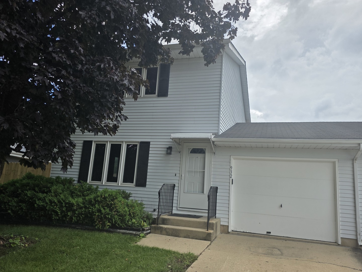 main property photo 0