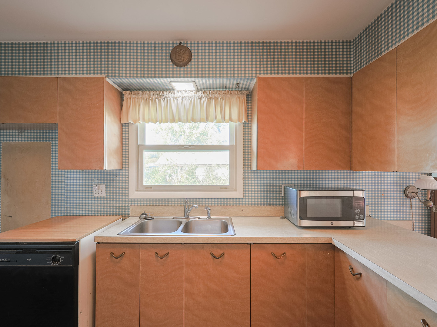 main property photo 11