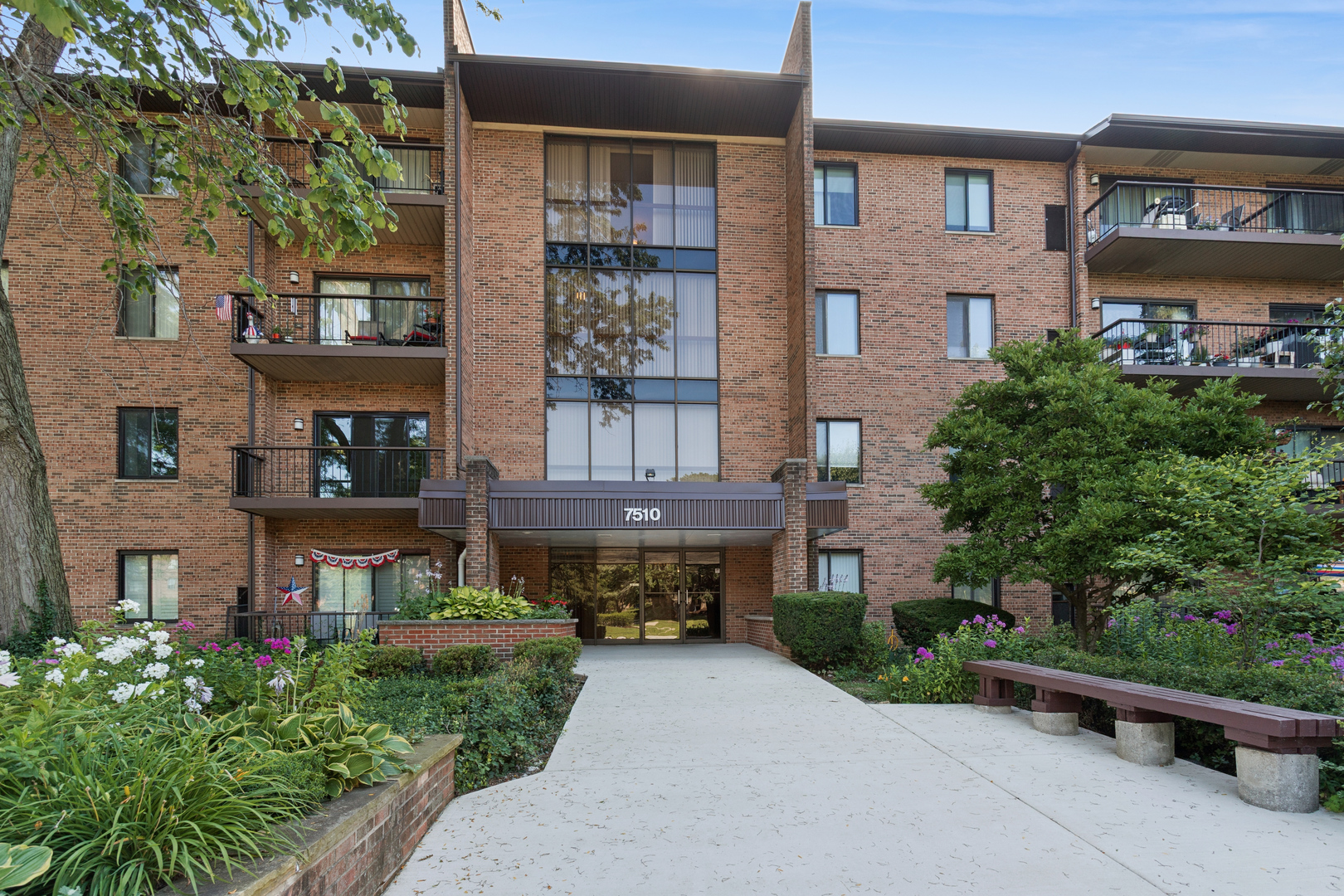 main property photo 0