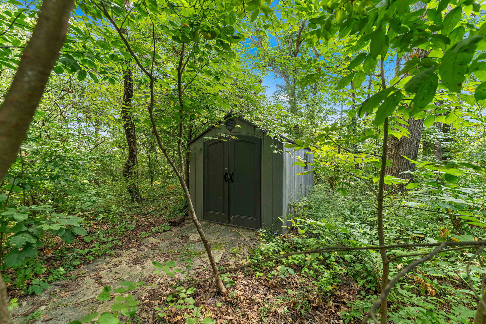 main property photo 51