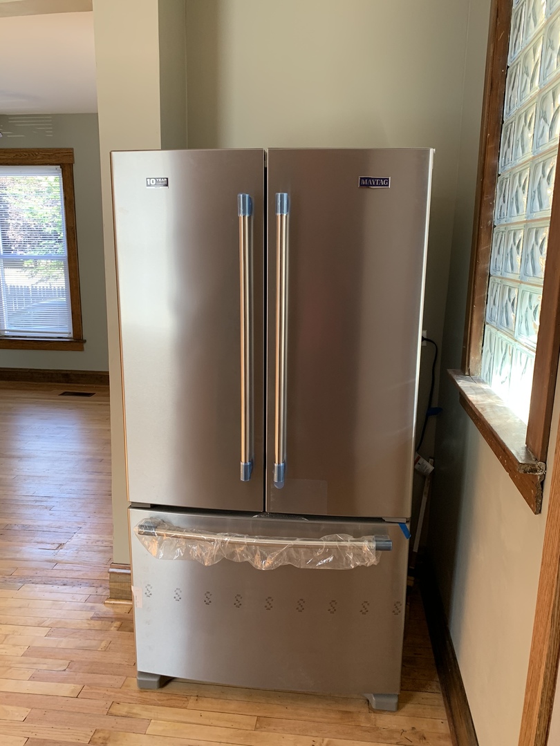 main property photo 18