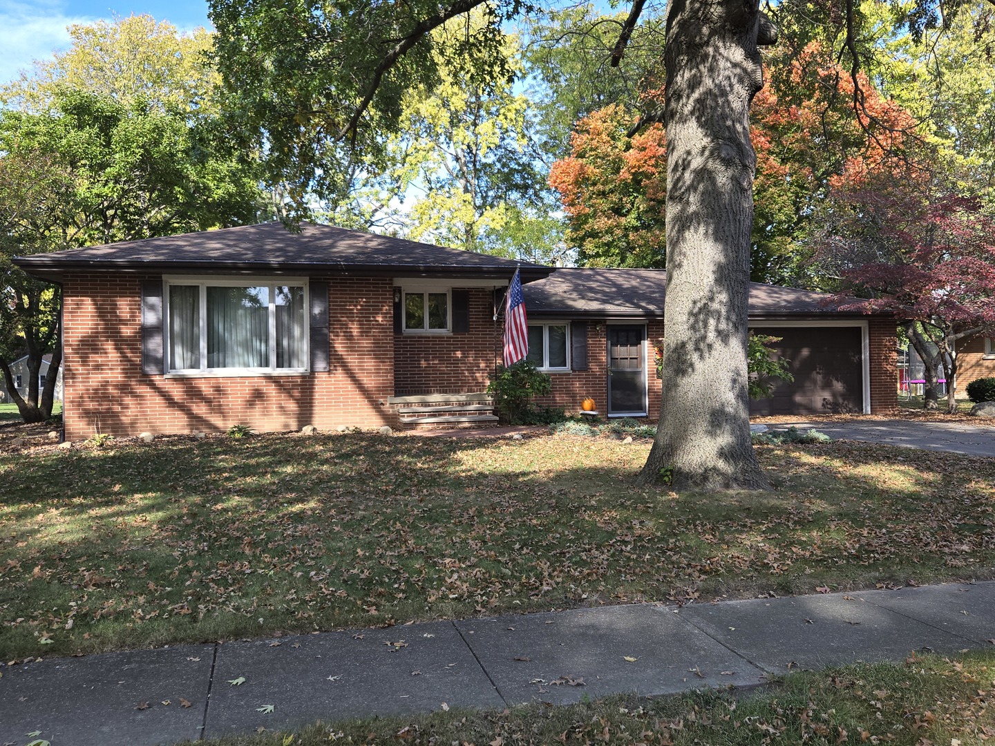 main property photo 0