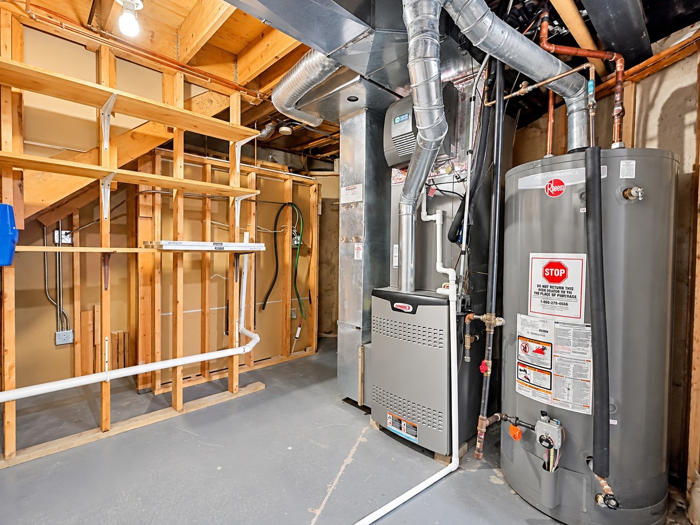 main property photo 43