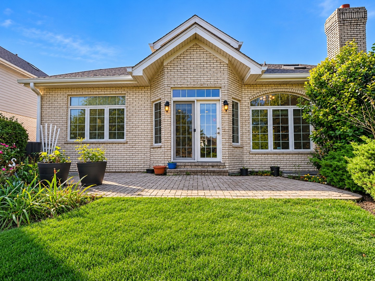 main property photo 44