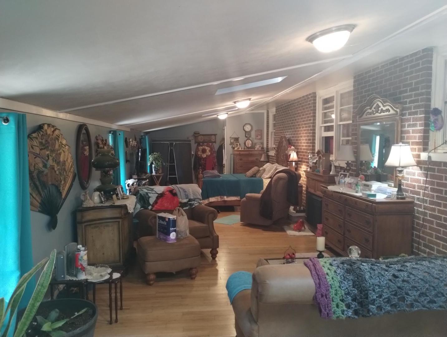 main property photo 6