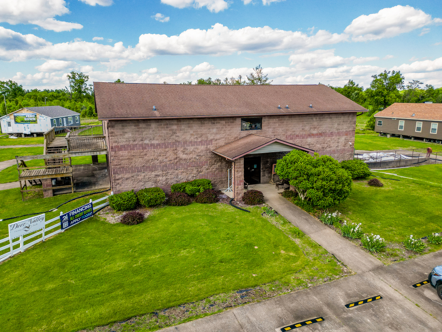 main property photo 13