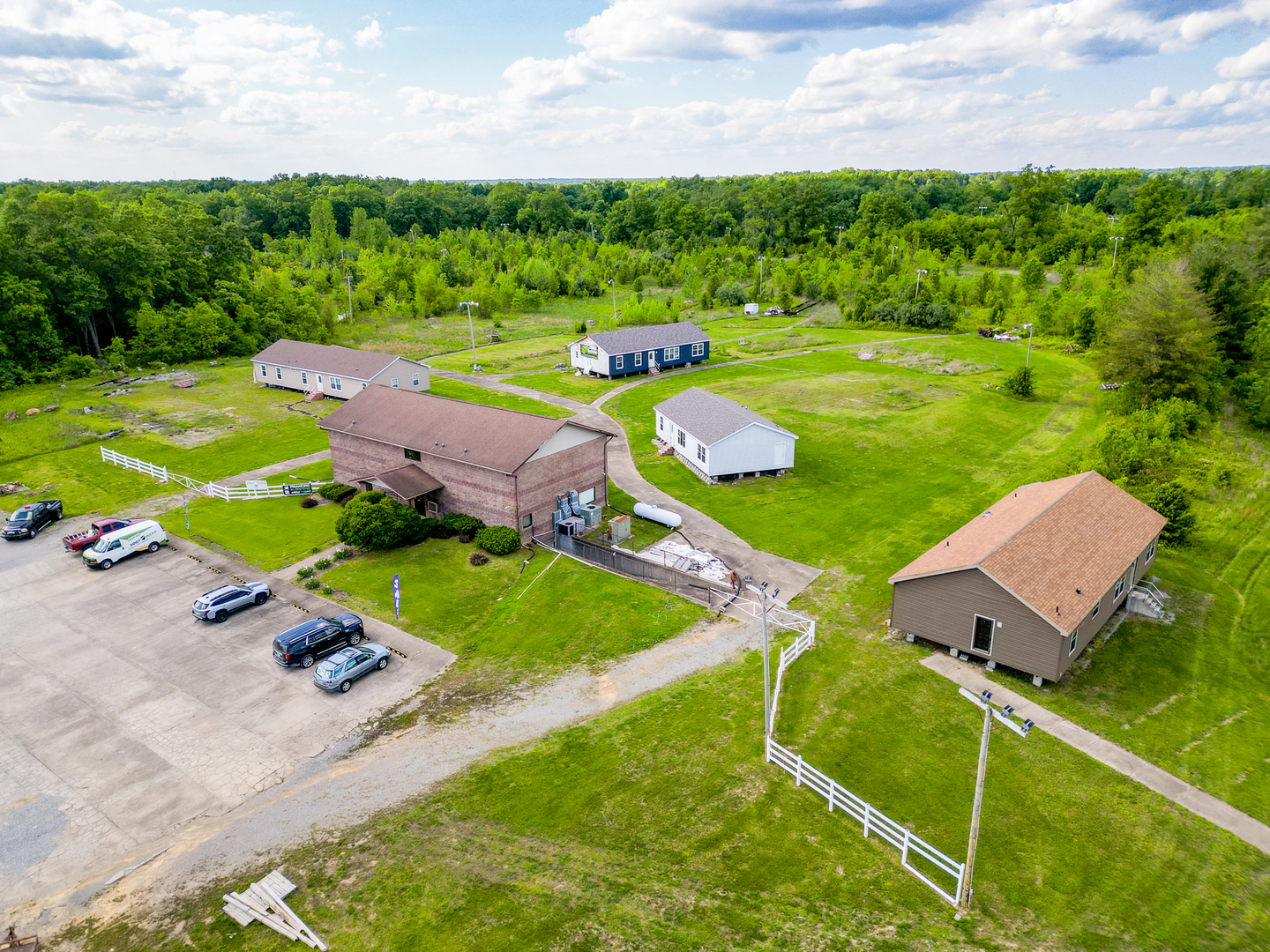 main property photo 15