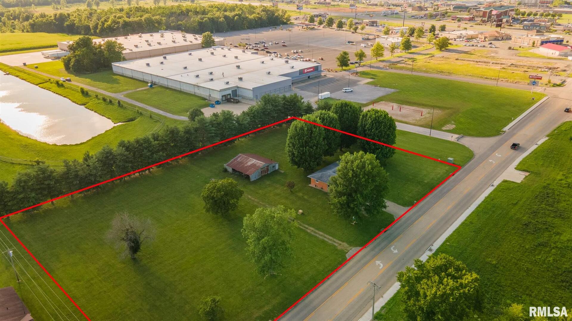 main property photo 3