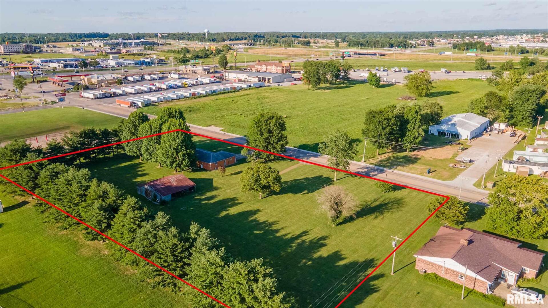 main property photo 4
