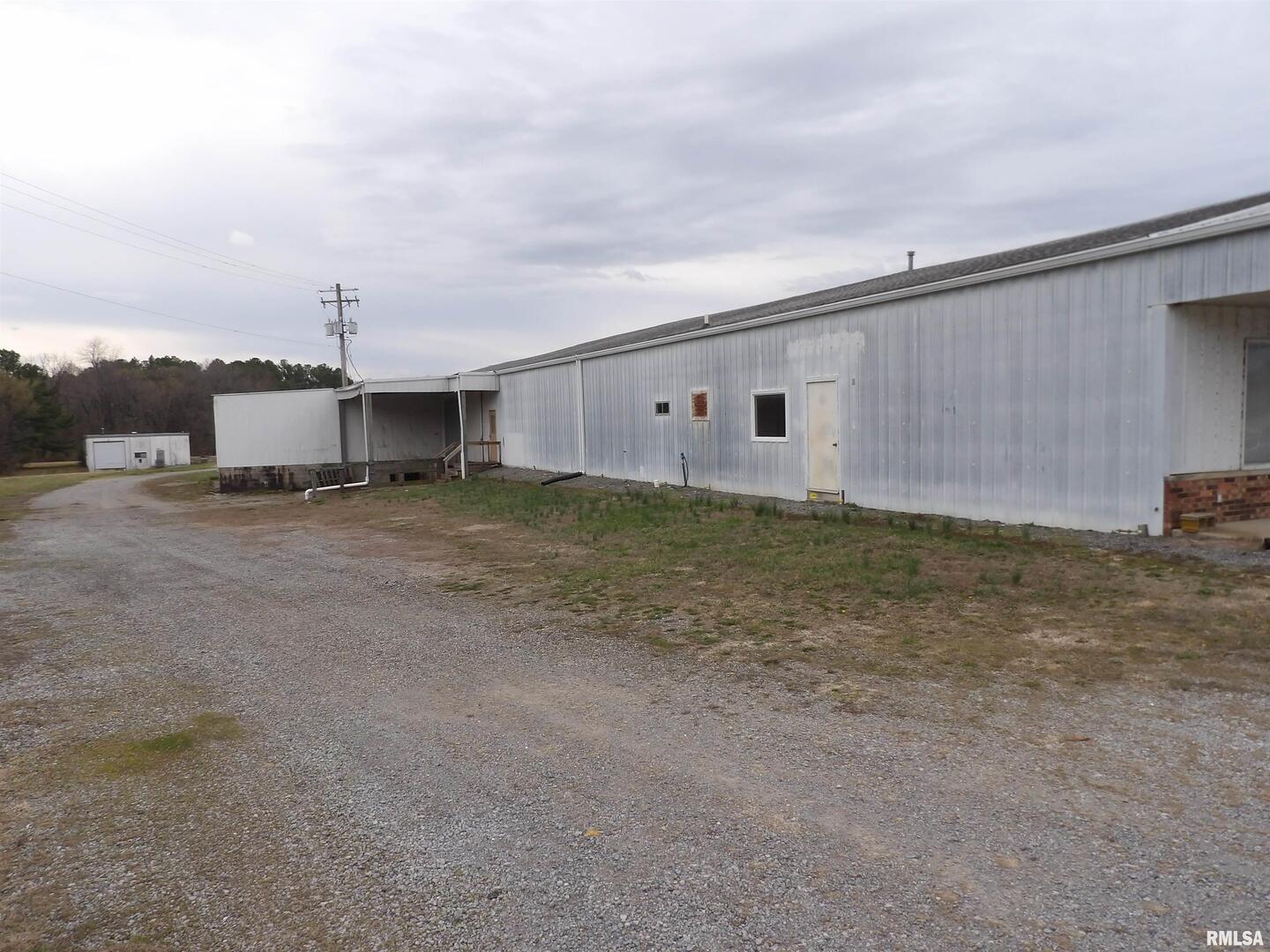 main property photo 60
