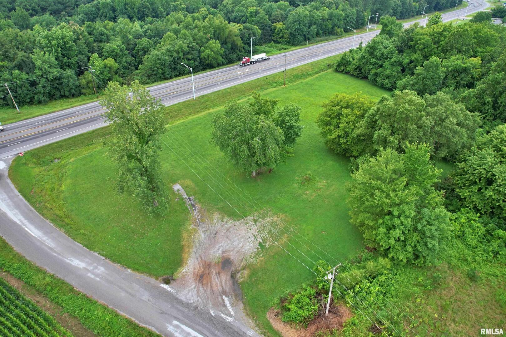 main property photo 11