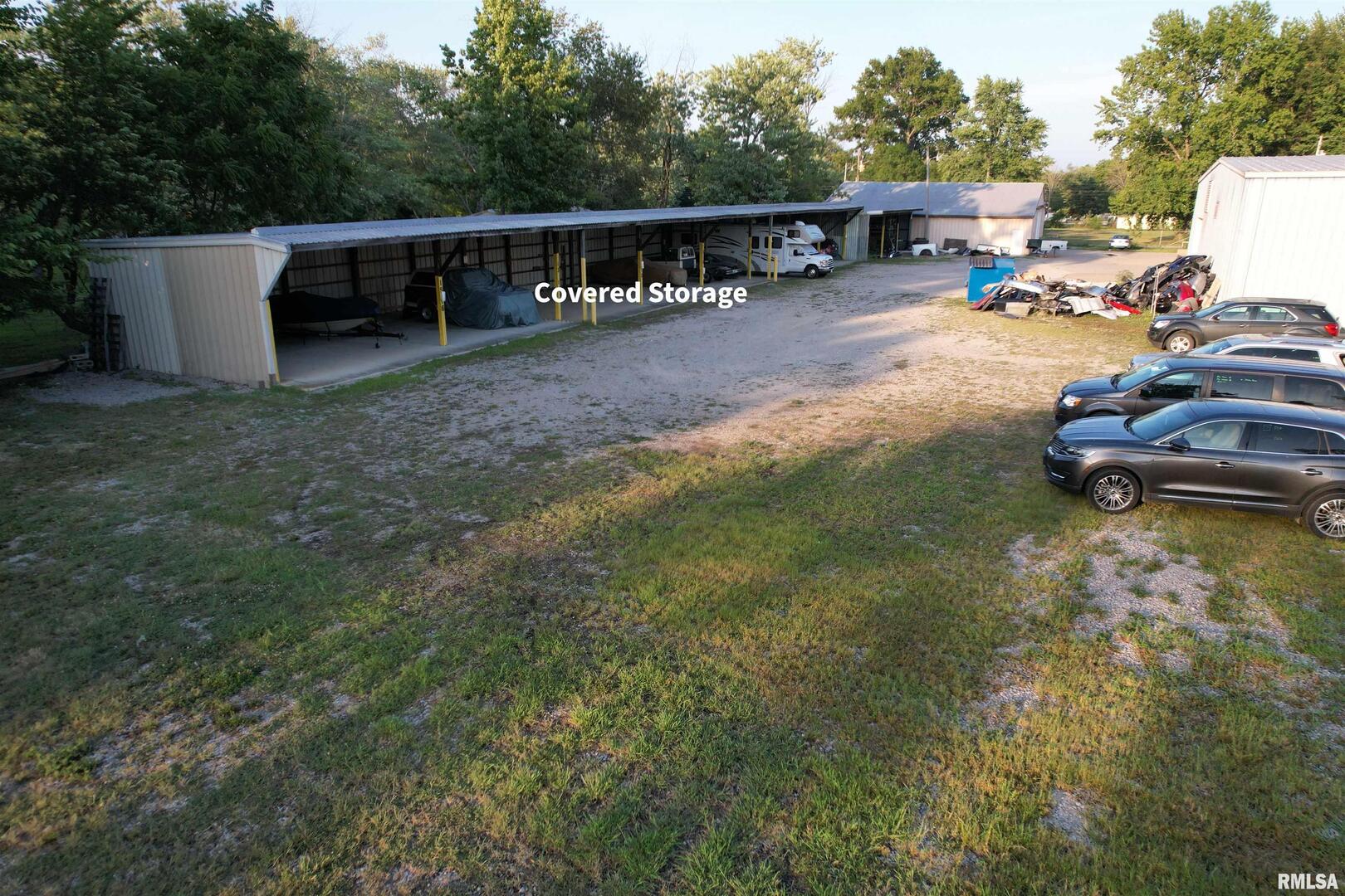 main property photo 16