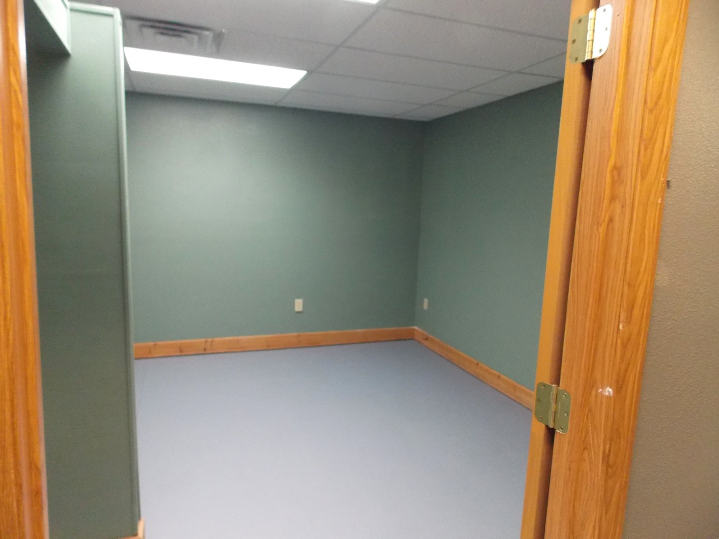 main property photo 12