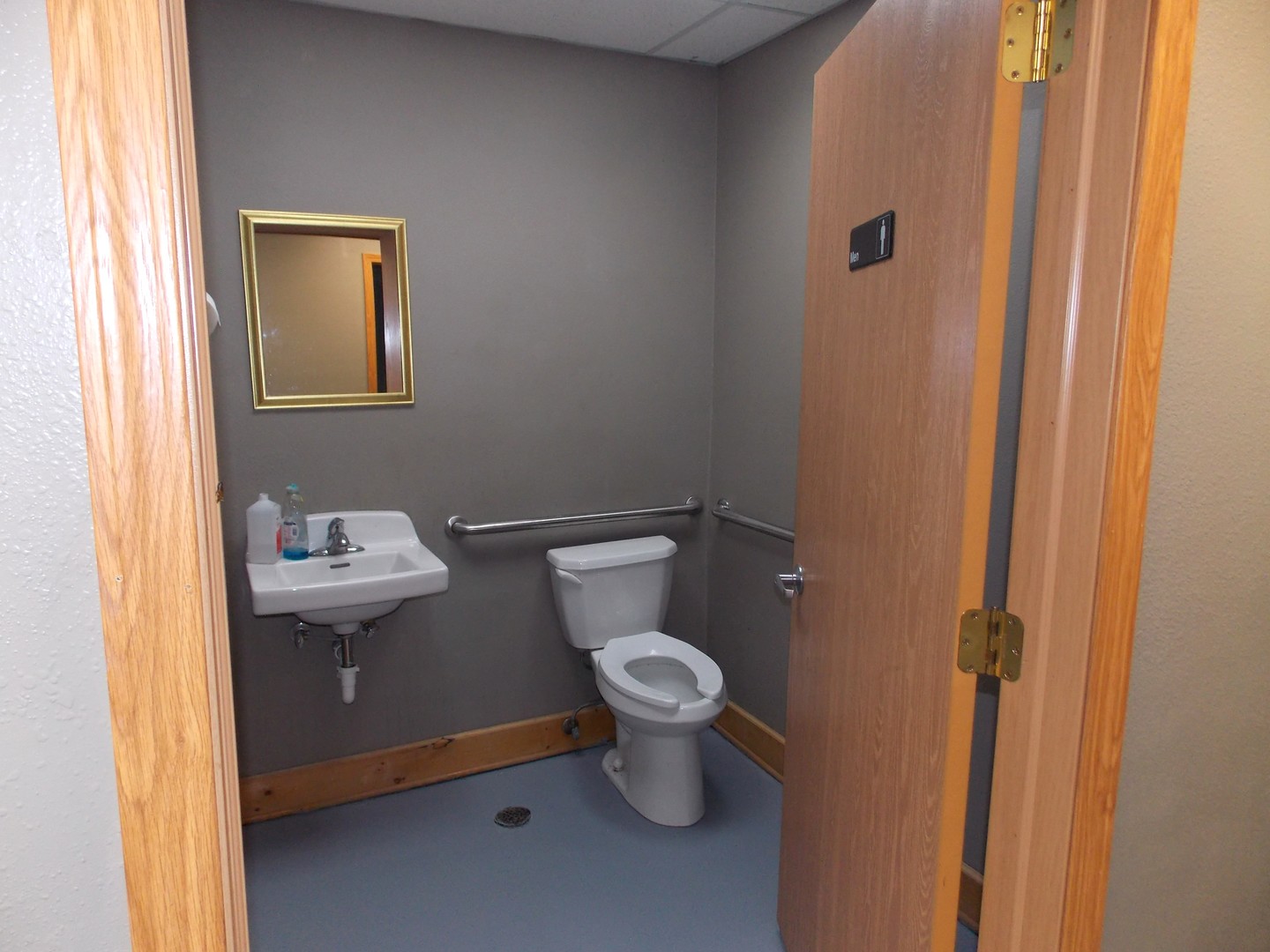 main property photo 14