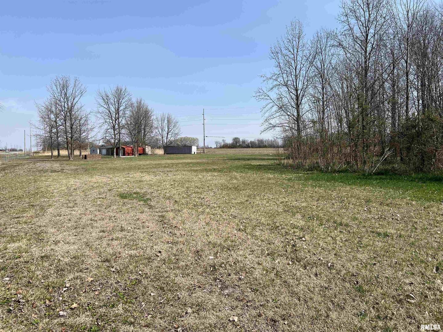 main property photo 17