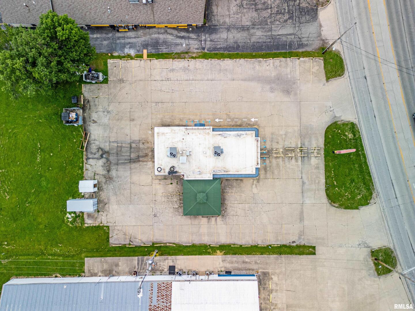 main property photo 10