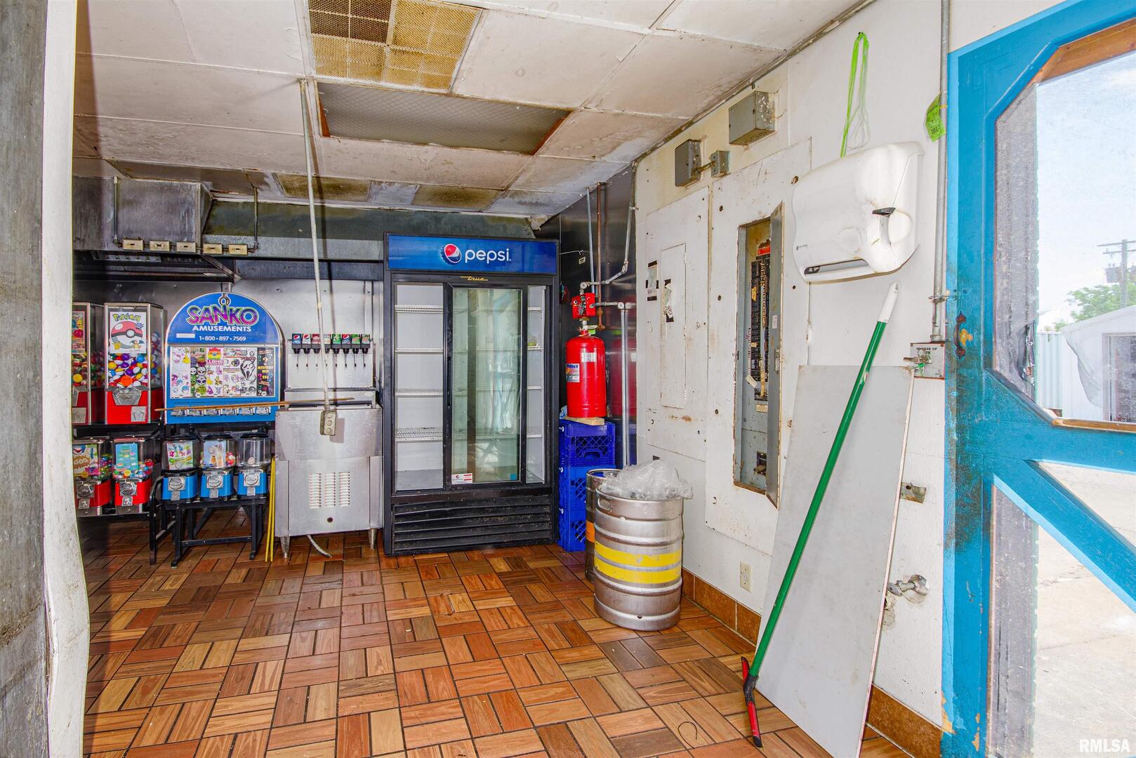 main property photo 24