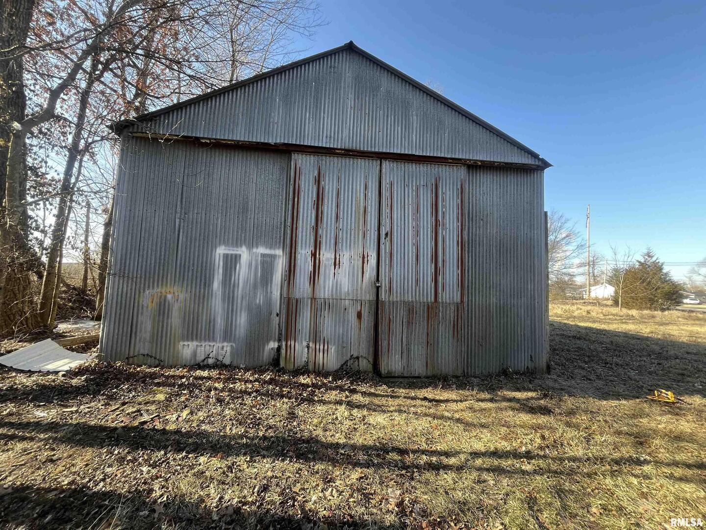 main property photo 2