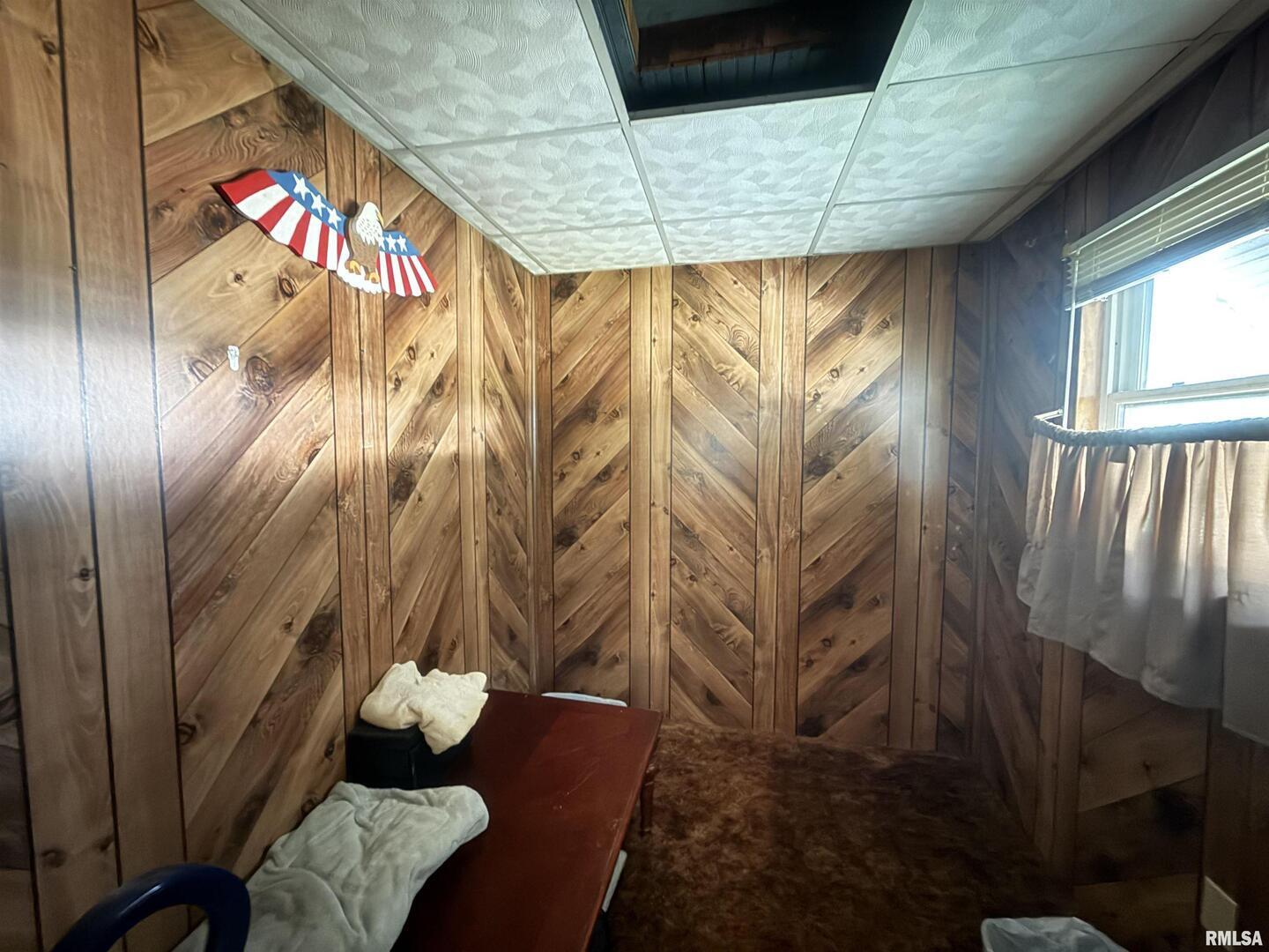 property viewer photo 10