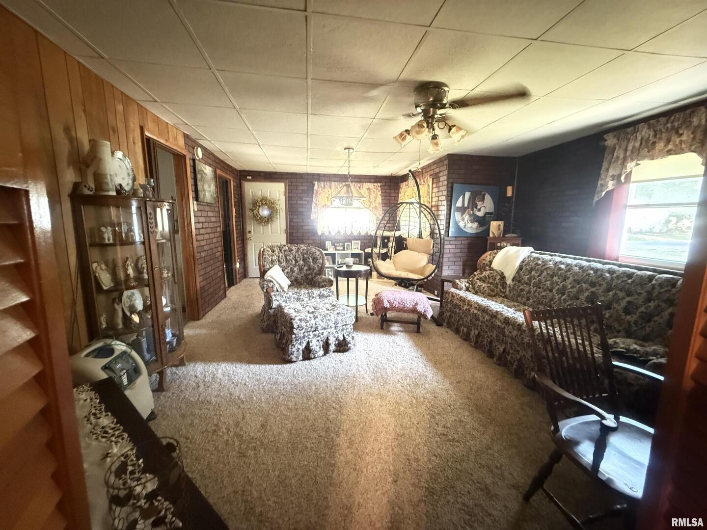 property viewer photo 4