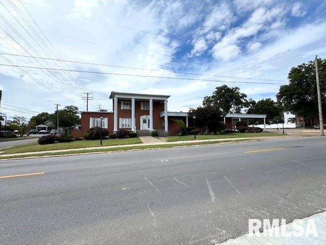 main property photo 1