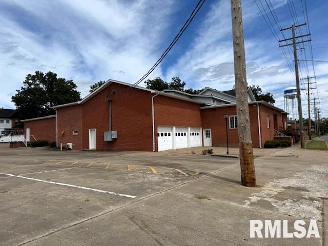 main property photo 15