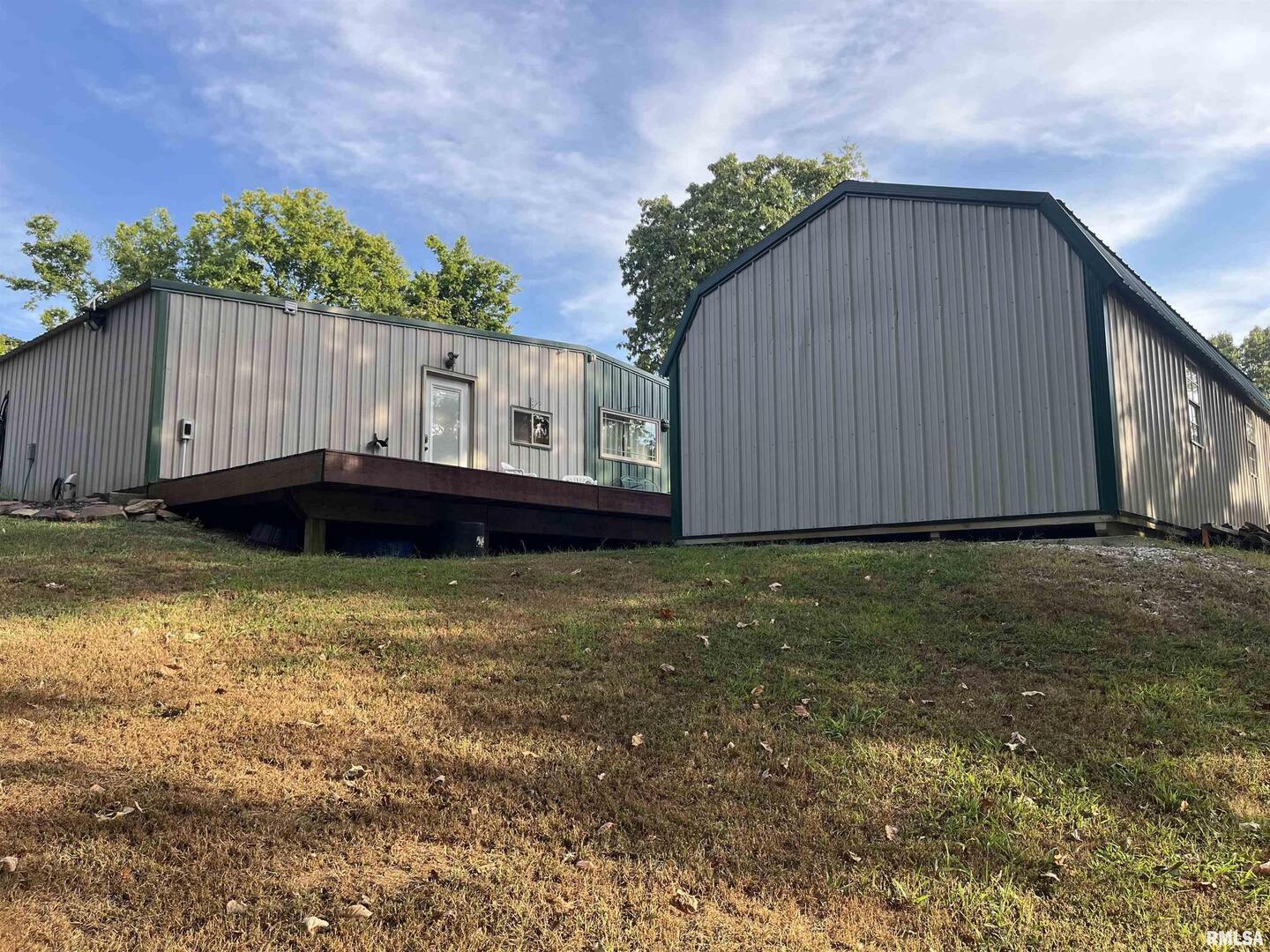 main property photo 38