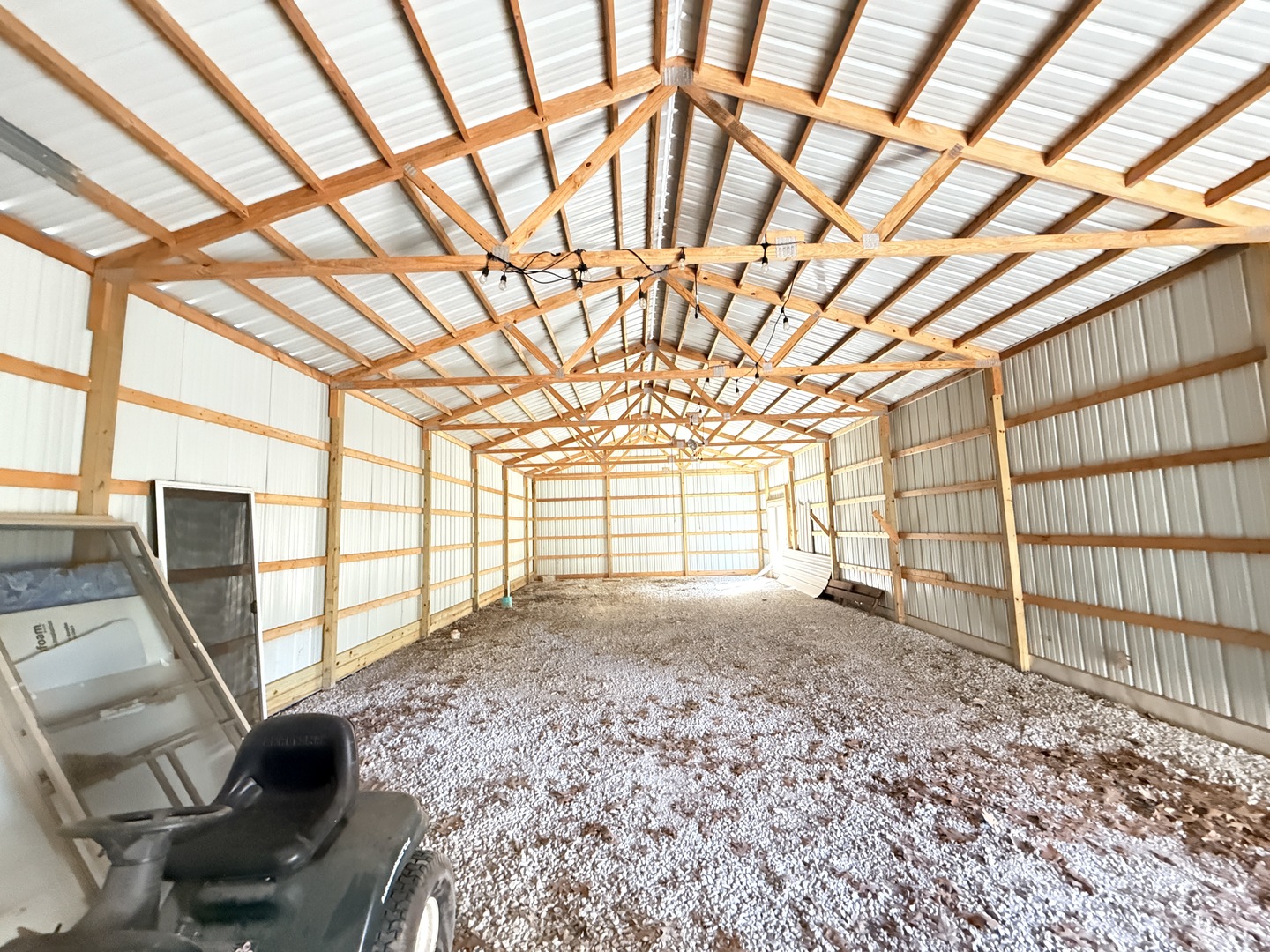 main property photo 79