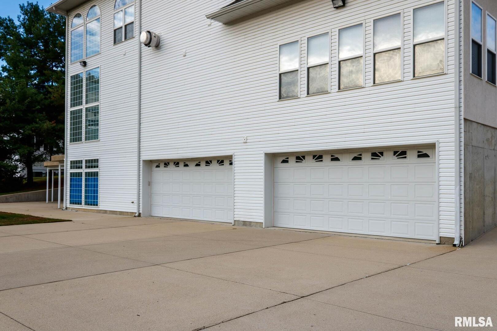 main property photo 67