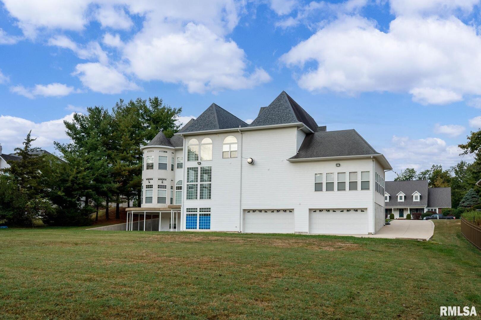 main property photo 68